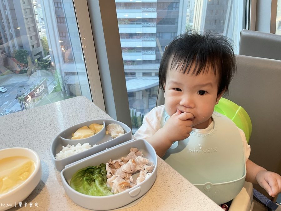 Ｍiniware寶寶學習餐具為台灣製造耐用度佳