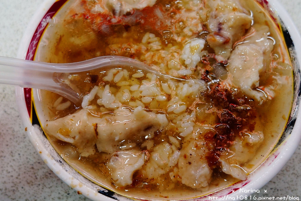 【食記*台北】土城　漢口街魷魚羹　新鮮彈牙ｘ濃厚湯頭  在地人的美食廚房